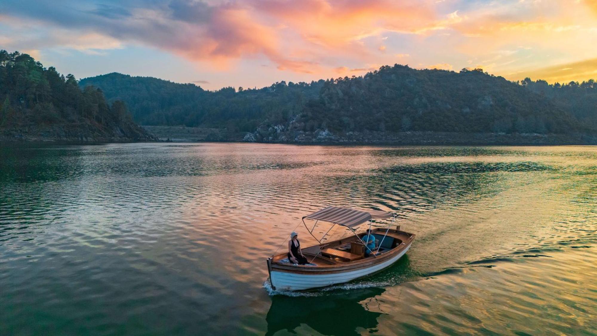 Botanik Goel Evleri Hotel Bucak Luaran gambar
